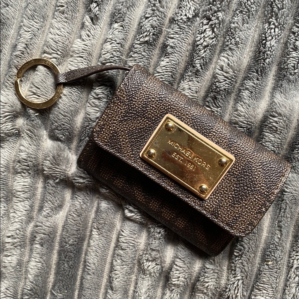 Michael Kors keychain wallet/change purse